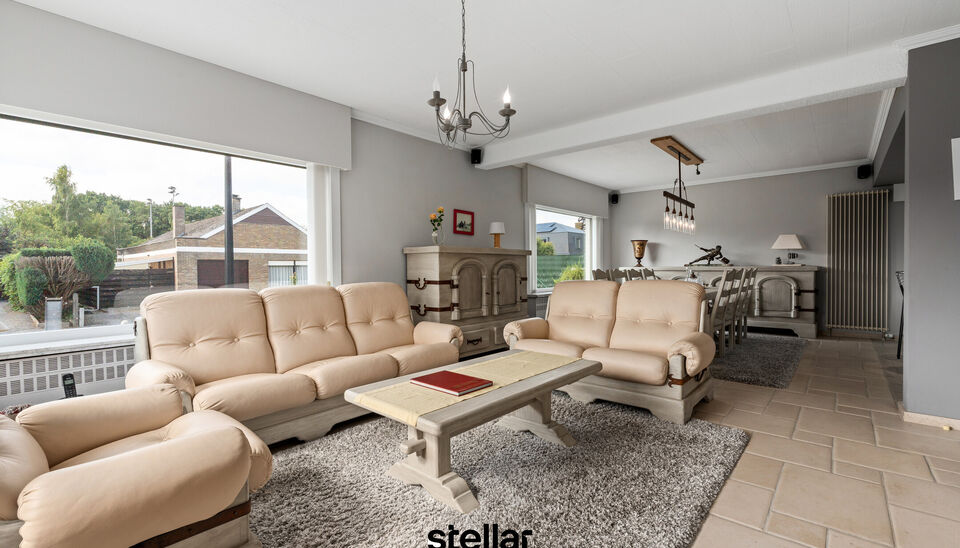 Ruime gezinswoning met 5 slaapkamers op rustige ligging in Nazareth! 🏡

Op een rustige locatie in de Sterrenbosstraat 15 te Nazareth vindt u deze ruime gezinswoning met maar liefst 5 slaapkamers, een gezellige tuin en een afzonderlijke garage.

De woni